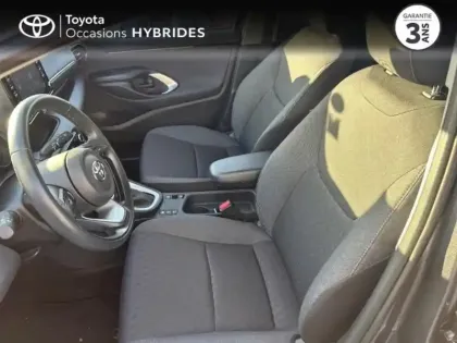 Photo 10 Toyota Yaris  116h Design 5p MY22