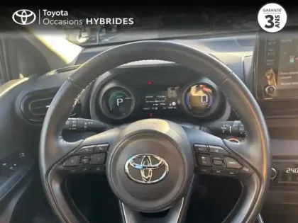 Photo 12 Toyota Yaris  116h Design 5p MY22