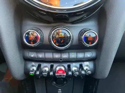 Photo 6 Mini Mini cabrio Cabrio Cooper 136ch Edition Premium Plus BVA7