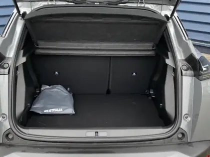 Photo 5 Peugeot 2008  1.2 Hybrid 145ch Allure e-DCS6