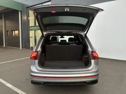 Photo 3 Volkswagen Tiguan allspace  2.0 TDI 150ch R-Line DSG7