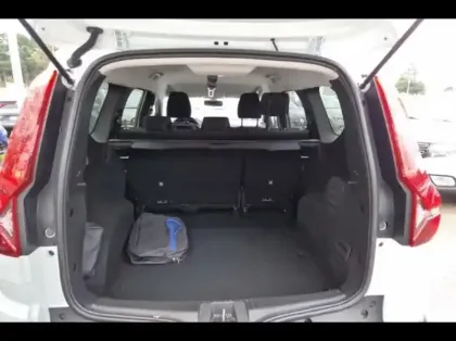 Photo 11 Dacia Jogger  1.6 hybrid 140ch Expression 5 places