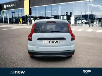 Photo 4 Dacia Jogger  1.6 hybrid 140ch Expression 5 places