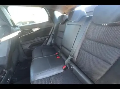 Photo 10 Renault Austral  1.2 E-Tech full hybrid 200ch Iconic esprit Alpine