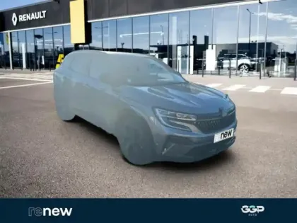 Photo 7 Renault Austral  1.2 E-Tech full hybrid 200ch Iconic esprit Alpine