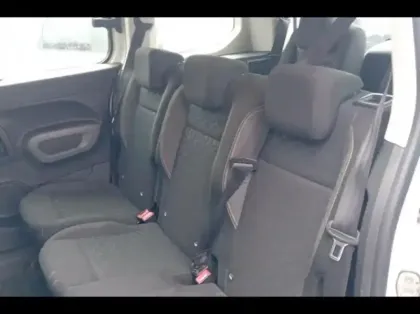 Photo 10 Peugeot Rifter  1.5 BlueHDi 100ch S&S Standard Active 7 pls