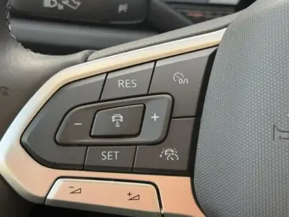 Photo 10 Volkswagen Taigo  1.0 TSI 110ch Life