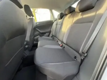 Photo 8 Volkswagen Taigo  1.0 TSI 110ch Life