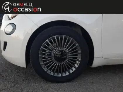 Photo 5 Fiat 500  e 118ch Icône