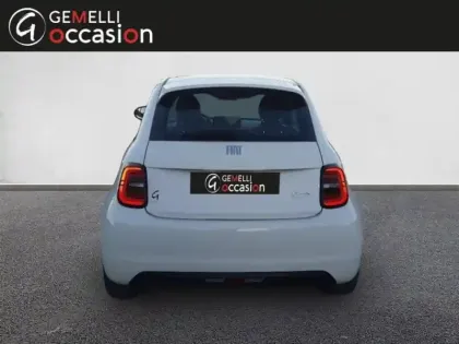 Photo 14 Fiat 500  e 118ch Icône