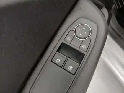 Photo 12 Renault Clio  1.0 TCe 90ch Equilibre