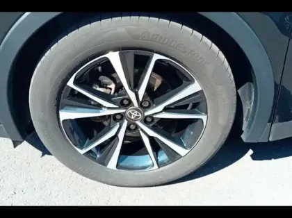 Photo 10 Toyota C-HR  2.0 200ch Design NG23