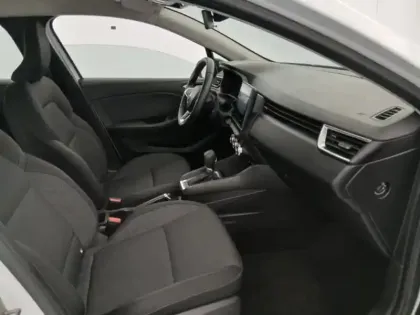 Photo 6 Renault Clio  1.6 E-Tech hybride 145ch Equilibre