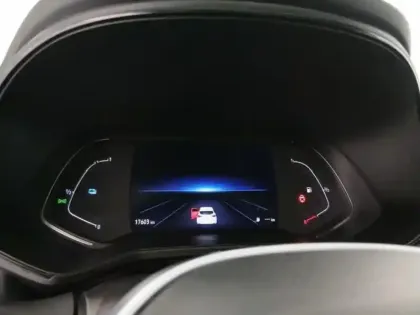 Photo 13 Renault Clio  1.6 E-Tech hybride 145ch Equilibre