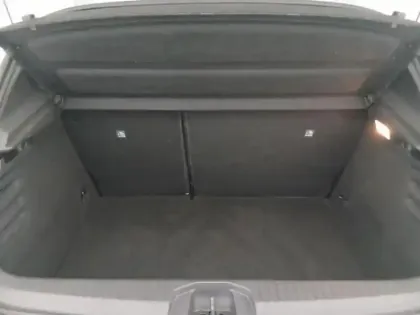 Photo 8 Renault Clio  1.6 E-Tech hybride 145ch Equilibre