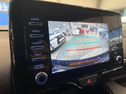 Photo 8 Toyota Yaris  116h Dynamic 5p MY22