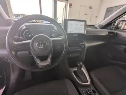 Photo 11 Toyota Yaris  Cross 116h Design AWD-i MY22