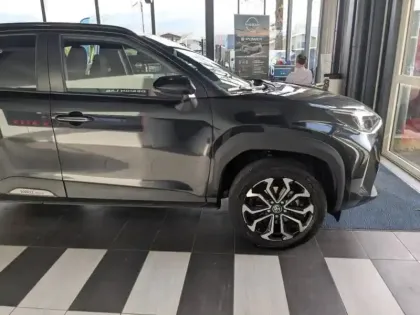 Photo 3 Toyota Yaris  Cross 116h Design AWD-i MY22