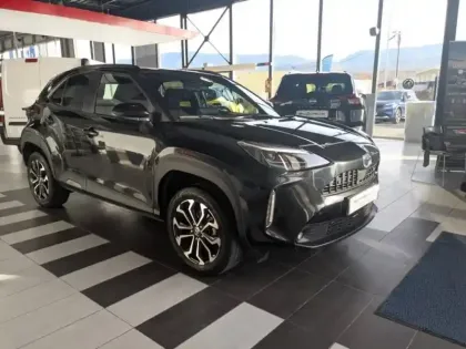 Photo 2 Toyota Yaris  Cross 116h Design AWD-i MY22