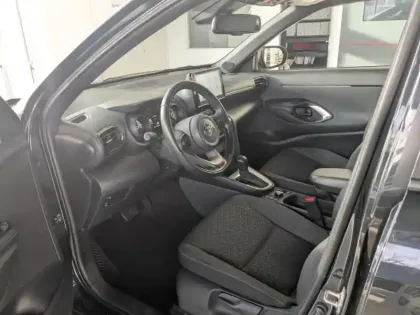 Photo 10 Toyota Yaris  Cross 116h Design AWD-i MY22