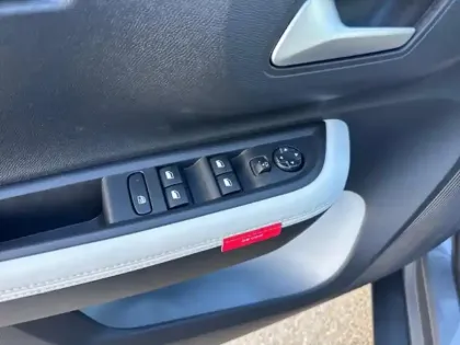 Photo 11 Citroën C3 Aircross  1.2 Hybride 145ch MAX