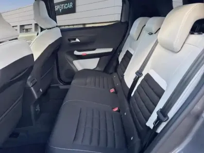 Photo 9 Citroën C3 Aircross  1.2 Hybride 145ch MAX