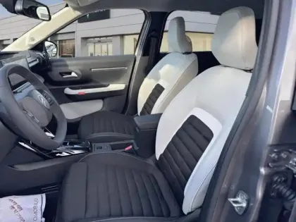 Photo 8 Citroën C3 Aircross  1.2 Hybride 145ch MAX