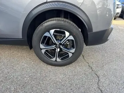 Photo 10 Citroën C3 Aircross  1.2 Hybride 145ch MAX