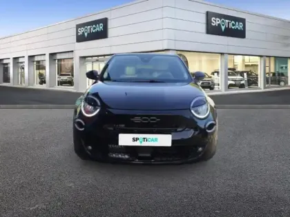 Photo 1 Fiat 600  1.2 Hybrid 100ch La Prima DCT6