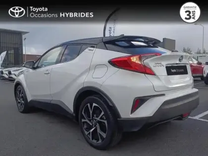 Photo 1 Toyota C-HR  122h Design 2WD E-CVT RC18