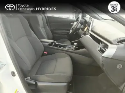 Photo 11 Toyota C-HR  122h Design 2WD E-CVT RC18