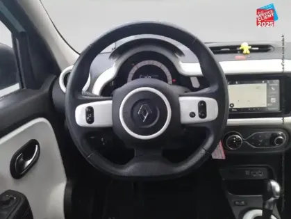 Photo 11 Renault Twingo  E-Tech Electric Techno R80 Achat Intégral GPS Camera