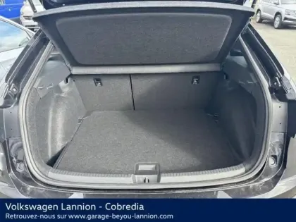 Photo 26 Volkswagen Taigo  1.0 TSI 116ch R-Line Edition DSG7