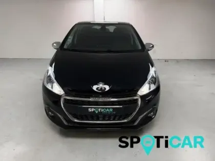Photo 1 Peugeot 208  1.2 PureTech 82ch E6.c Signature 5p