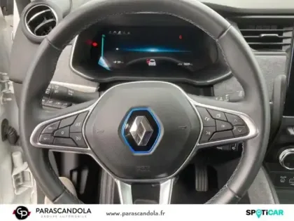 Photo 13 Renault Zoé Zoe Intens charge normale R135