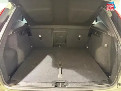 Photo 13 Volvo Xc40  B3 163ch Plus DCT 7 Siege chauf Volant chauf Camera GPS