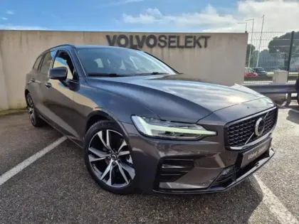Photo 9 Volvo V60  B4 197ch Plus Style Dark DCT 7