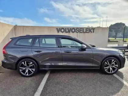 Photo 10 Volvo V60  B4 197ch Plus Style Dark DCT 7