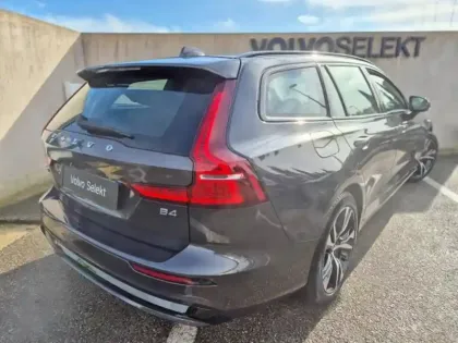 Photo 8 Volvo V60  B4 197ch Plus Style Dark DCT 7