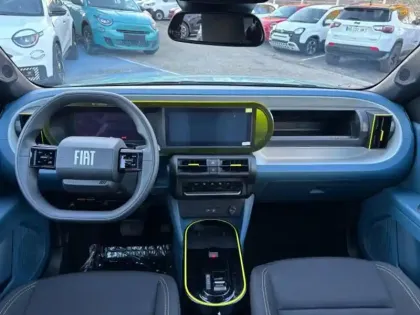 Photo 10 Fiat Grande Panda  1.2 Hybrid Turbo 110ch Icône eDCT6