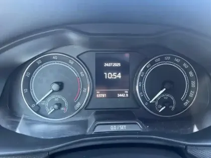 Photo 14 Skoda Kamiq  1.0 TSI Evo 110ch Ambition