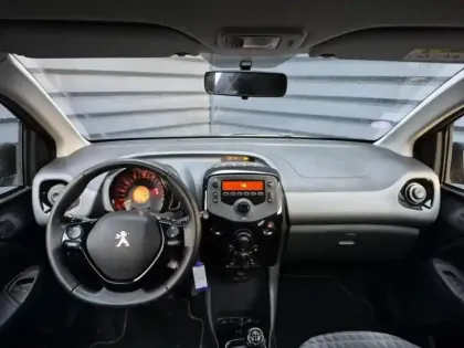 Photo 7 Peugeot 108  VTi 72 Style S&S 4cv 5p