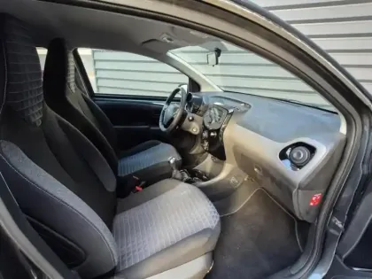 Photo 8 Peugeot 108  VTi 72 Style S&S 4cv 5p