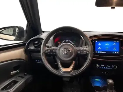 Photo 10 Toyota Aygo  X 1.0 VVT-i 72ch Collection S-CVT
