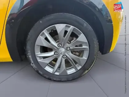 Photo 9 Peugeot 208  e- 136ch Style Radar AR Carplay