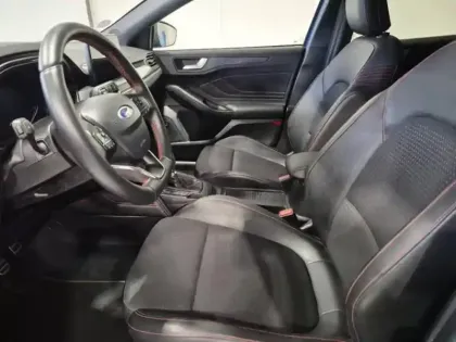 Photo 9 Ford Focus  1.5 EcoBoost 150 ch ST-Line