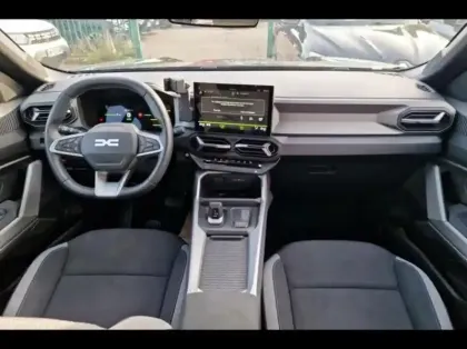 Photo 8 Dacia Bigster  1.8 hybrid 155ch Journey