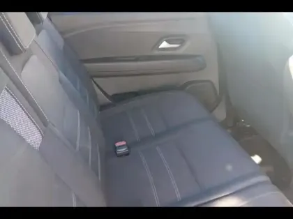 Photo 13 Dacia Jogger  1.0 ECO-G 100ch Expression 5 places -24