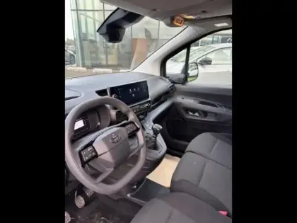 Photo 8 Toyota Proace  CITY Medium 100 D-4D Start MC24