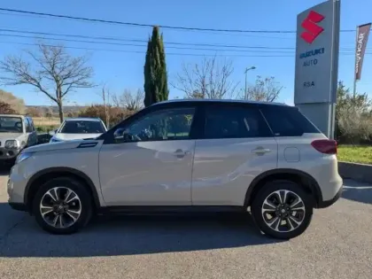 Photo 9 Suzuki Vitara  1.4 Boosterjet Hybrid 129ch Style Allgrip